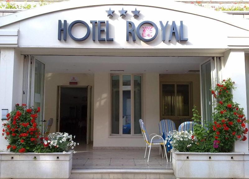 Hotel Royal Misano Adriatico Buitenkant foto