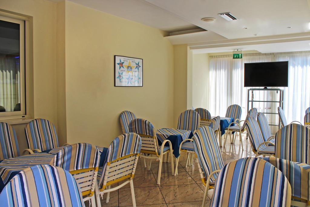 Hotel Royal Misano Adriatico Buitenkant foto